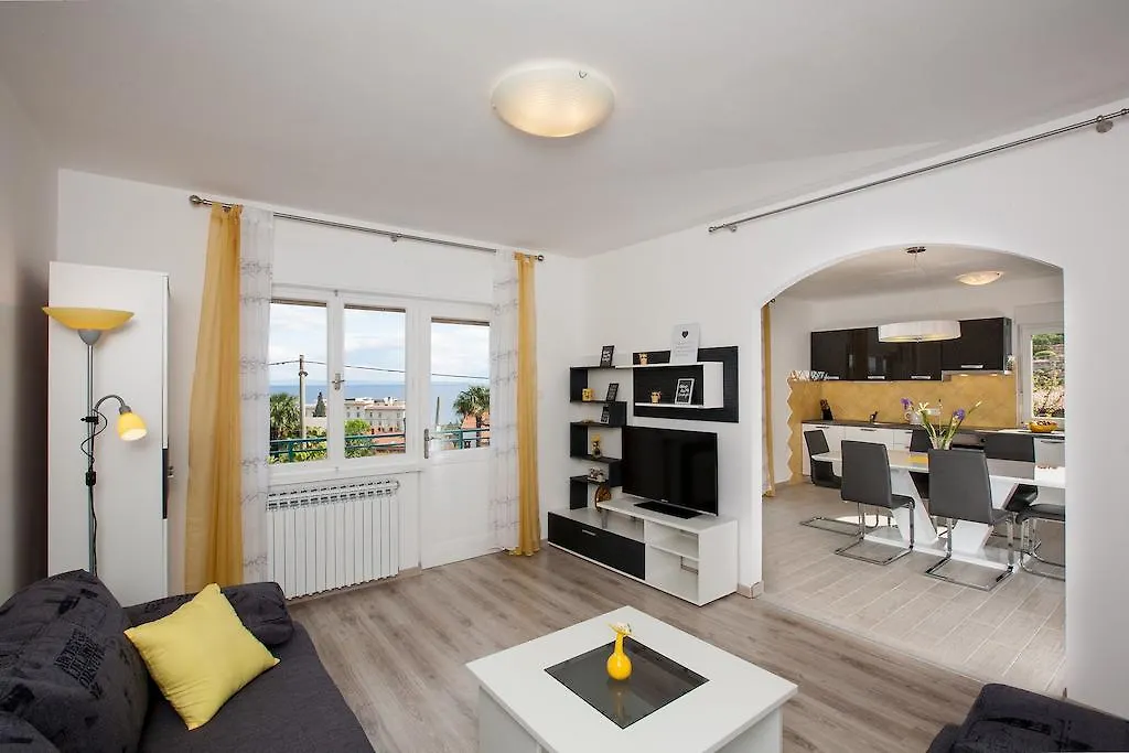 Apartment Pepi Lovran Croatia
